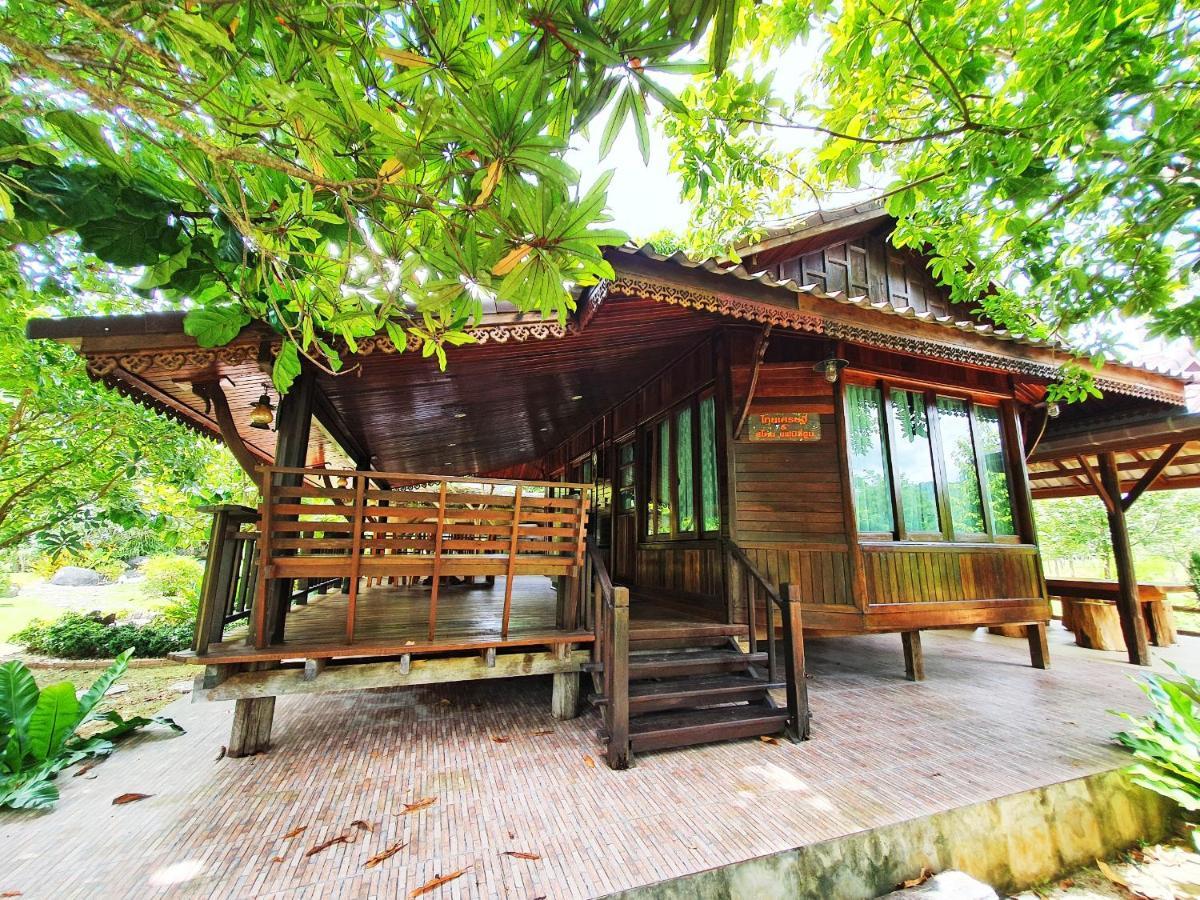 Ban Suansin Hotell Phang Nga Exteriör bild